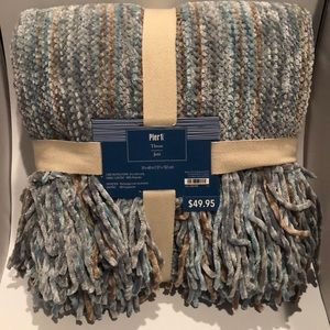 Pier 1 Throw - NEW